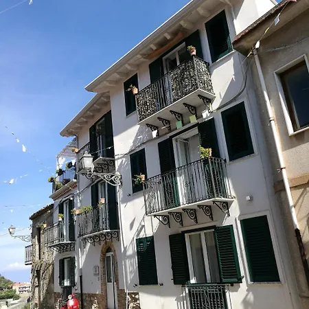 La Via Del Carretto Capri Leone